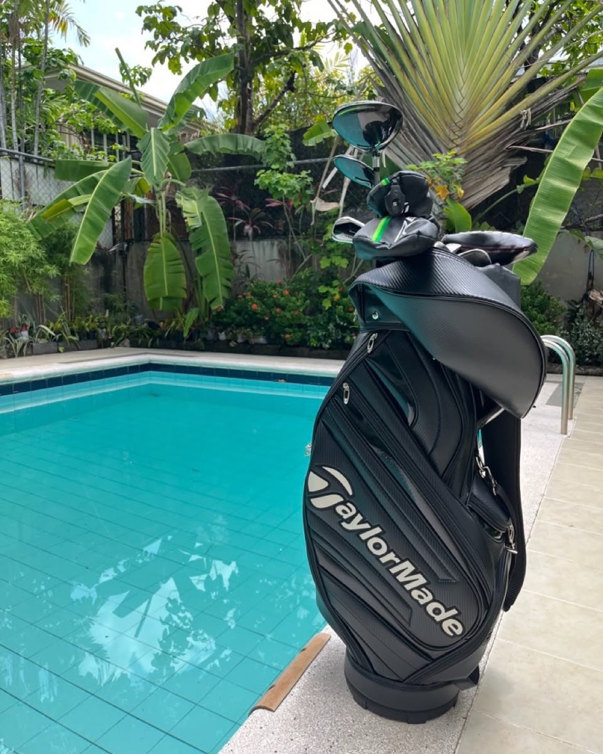 A TaylorMade RocketBallz club photographed in daylight.